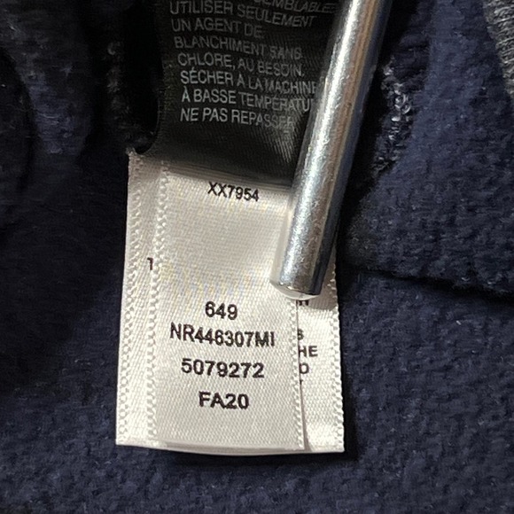 Zella Womens XL Blue Tie Dye Spiral Hoodie Sweatshirt Thumbholes NR446307MI FA20 - Picture 3 of 10